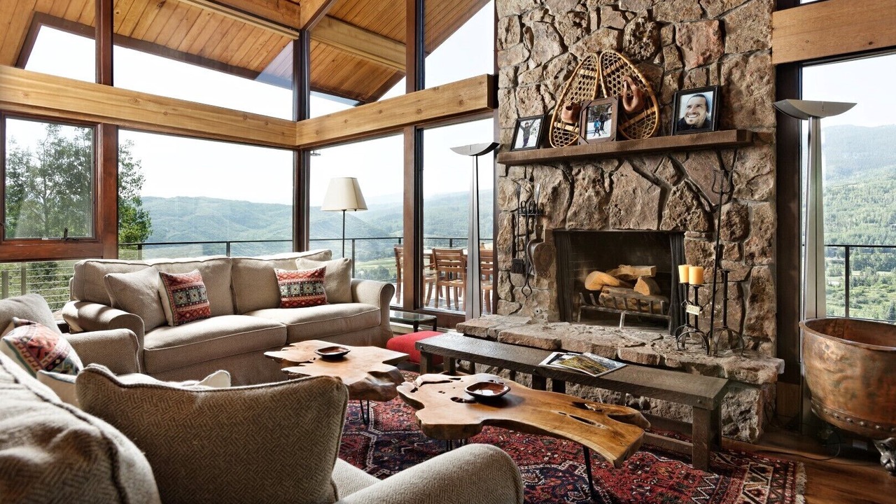 Photo of Livingroom in Snowmass Village