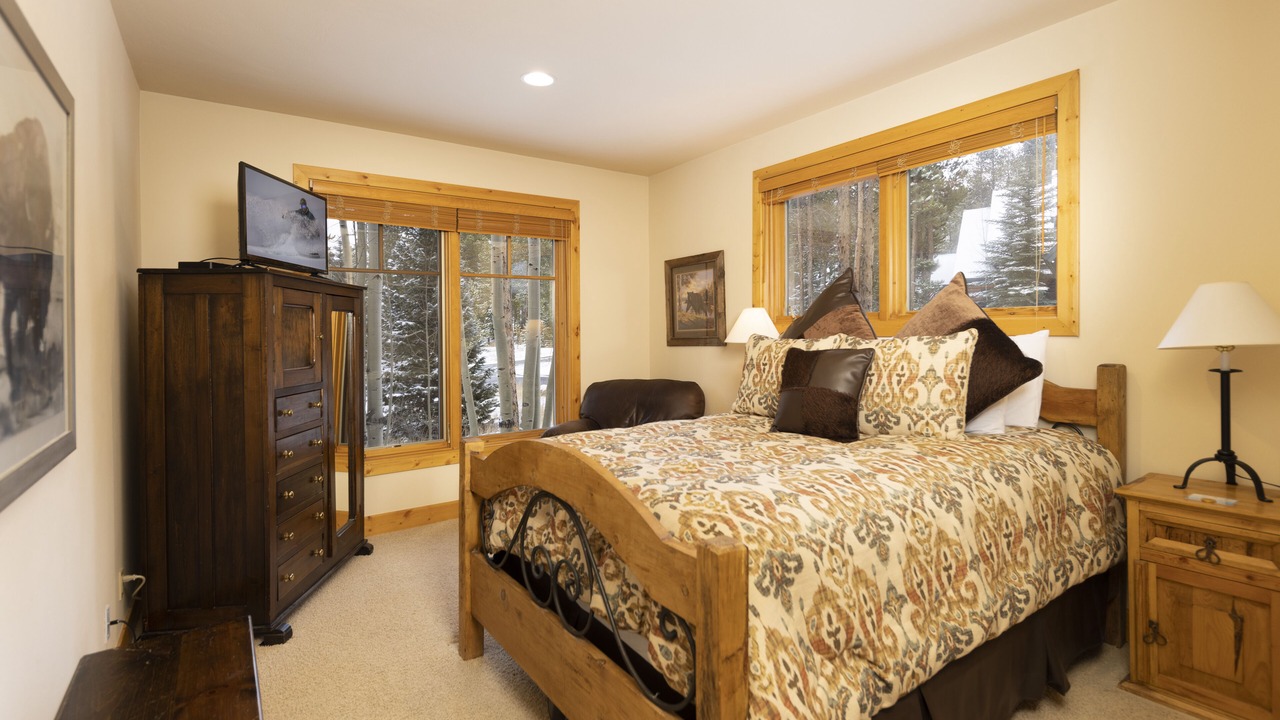 Photo of Bedroom in The Highlands