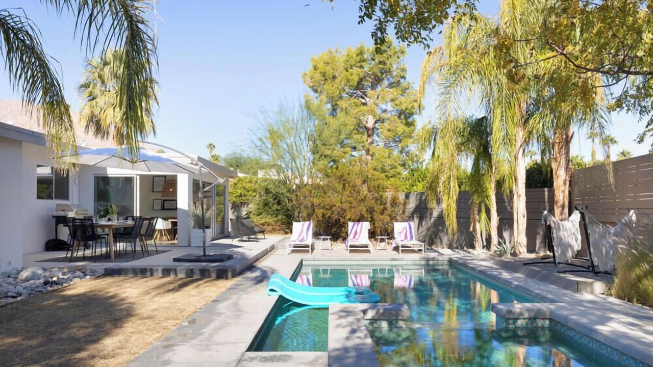 Photo of Outdoor in Little Tuscany
