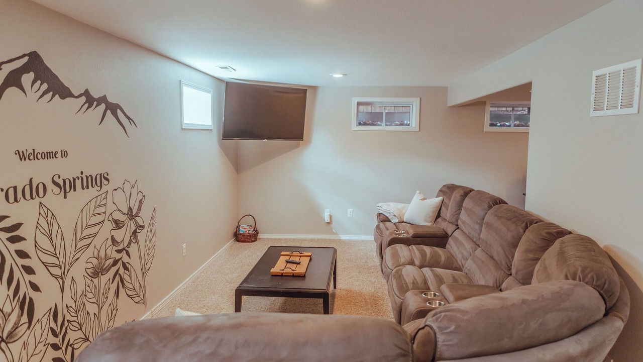 Photo of Livingroom in Central Colorado Springs