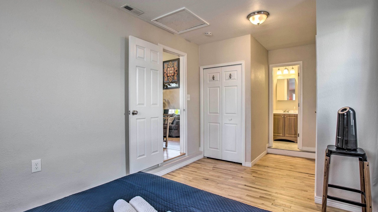 Photo of Others in Delmar Parkway