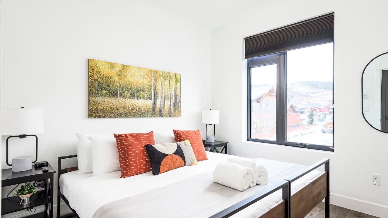 Photo of Bedroom in Willow Grove