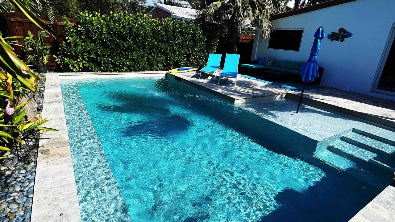 Photo of Outdoor in Poinsettia Heights