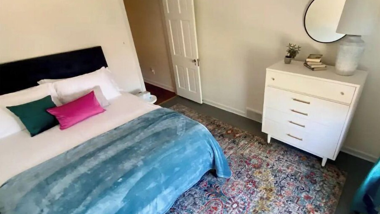 Photo of Bedroom in Highland Square