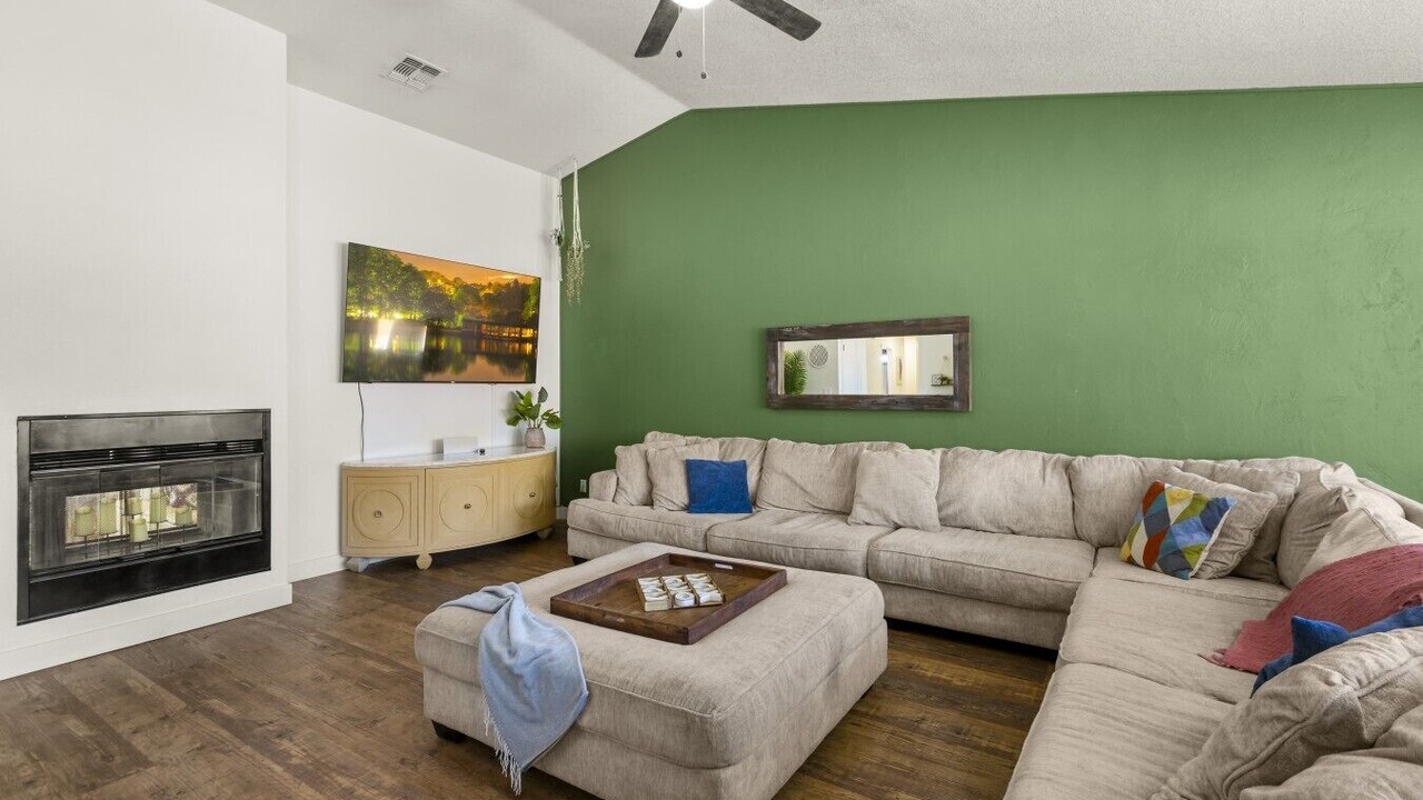 Photo of Bedroom in Sunridge Estates