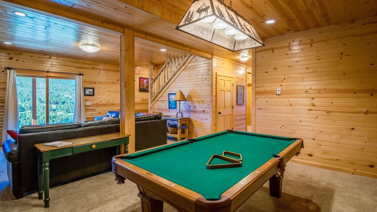 Photo of Bedroom in Windcliff Estates