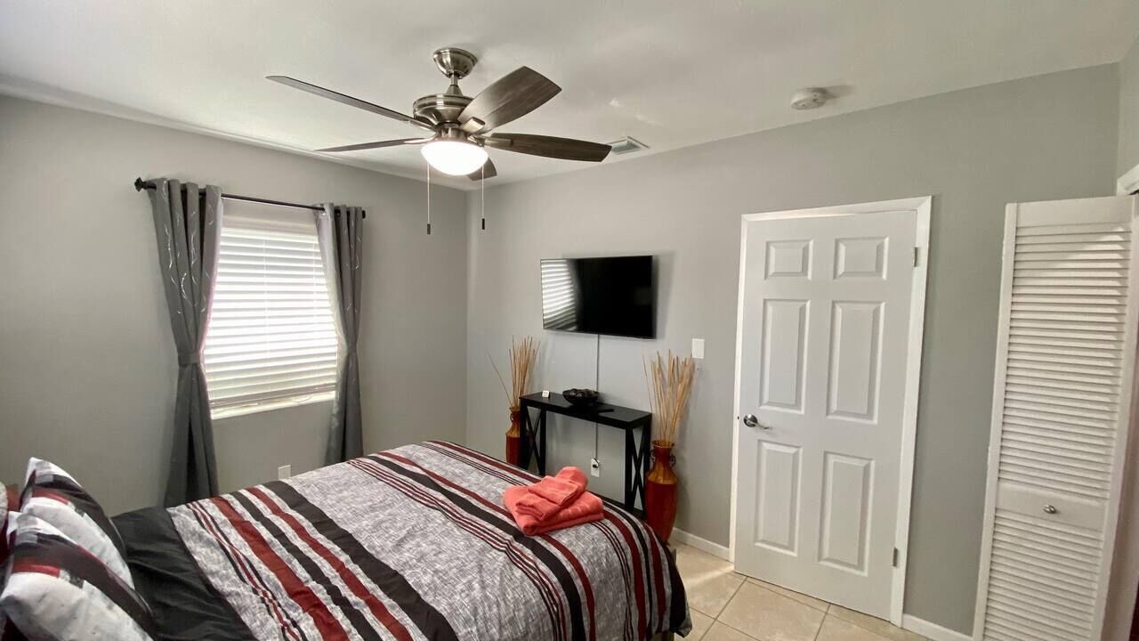 Photo of Bedroom in Poinsettia Heights
