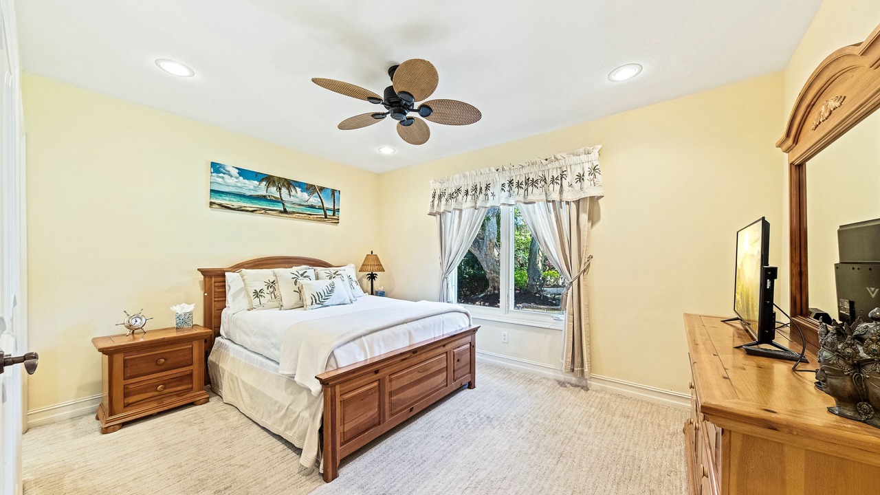 Photo of Bedroom in Harbor Beach