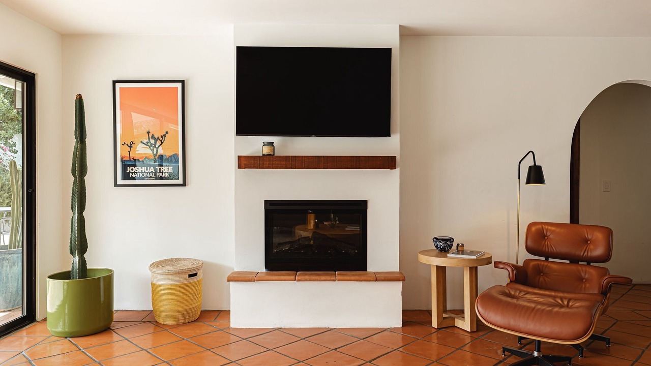 Photo of Livingroom in Chino Canyon