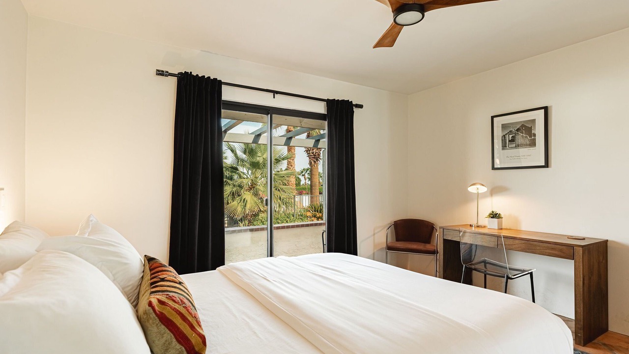 Photo of Bedroom in Chino Canyon