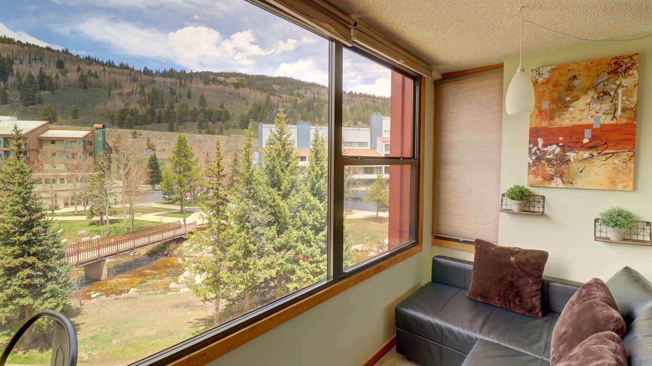 Photo of Patio Balcony in Copper Mountain Village