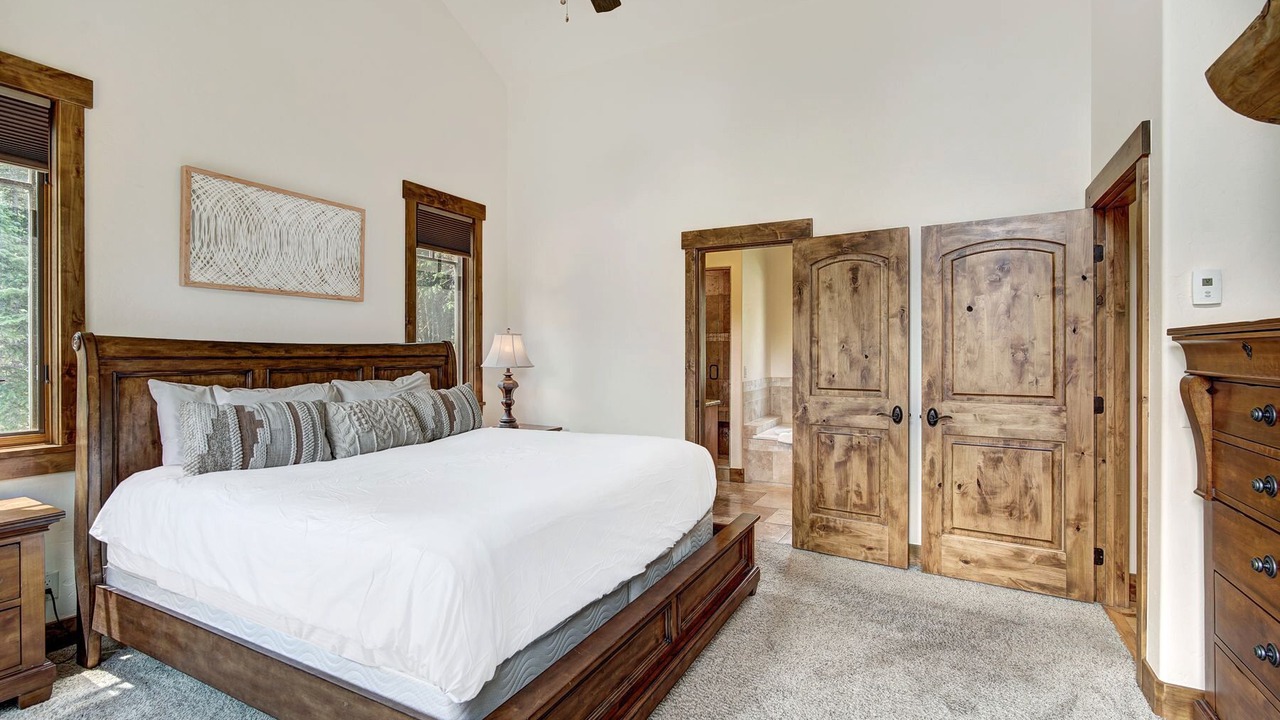 Photo of Bedroom in Breckenridge