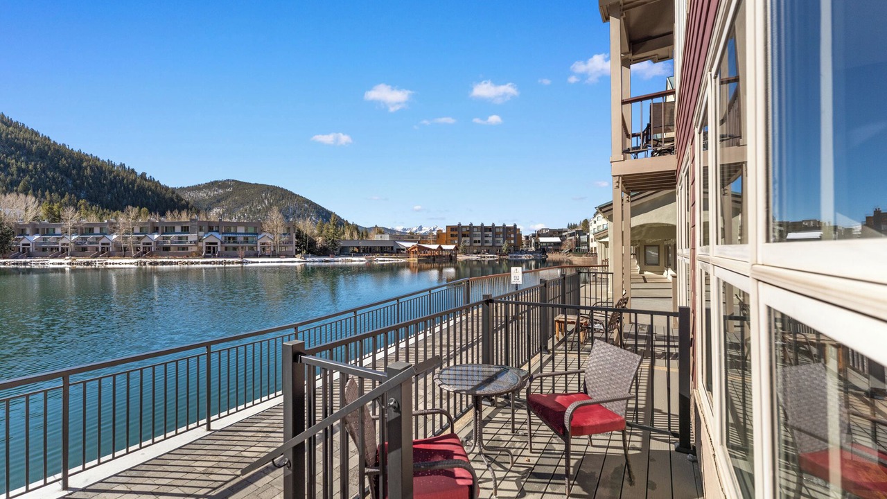 Photo of Outdoor in Lakeside Village