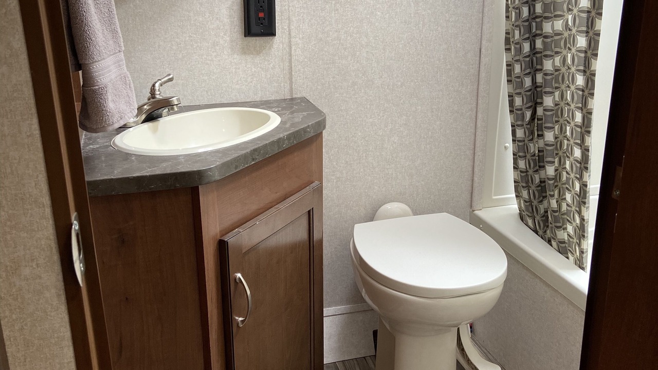 Photo of Bathroom in Dolan Springs