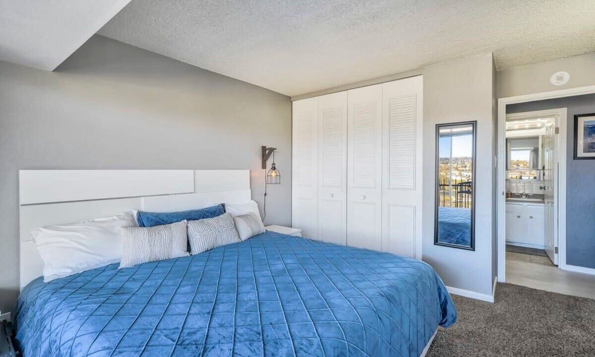 Photo of Bedroom in Southeast Colorado Springs