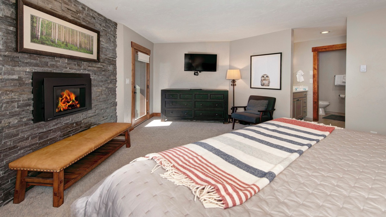 Photo of Bathroom in Mountain House