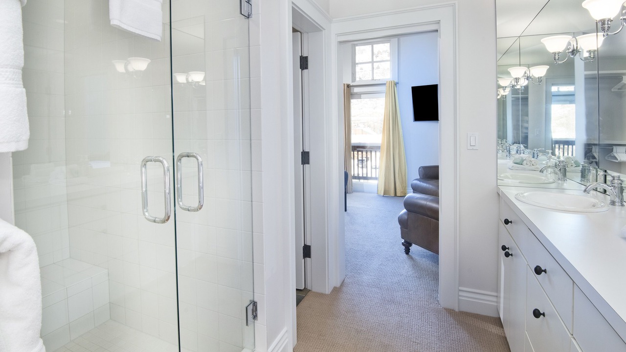 Photo of Bathroom in Intermountain
