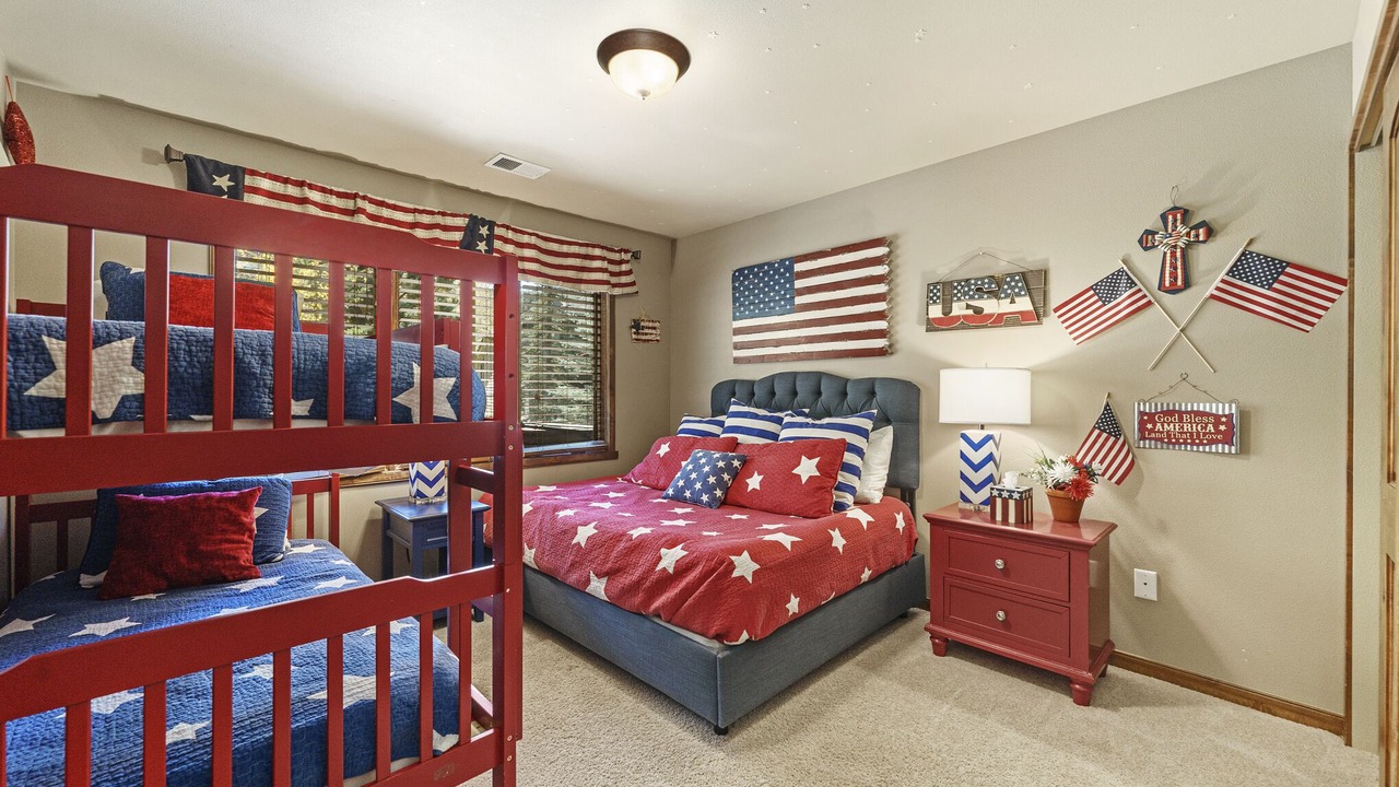 Photo of Bedroom in Estes Park
