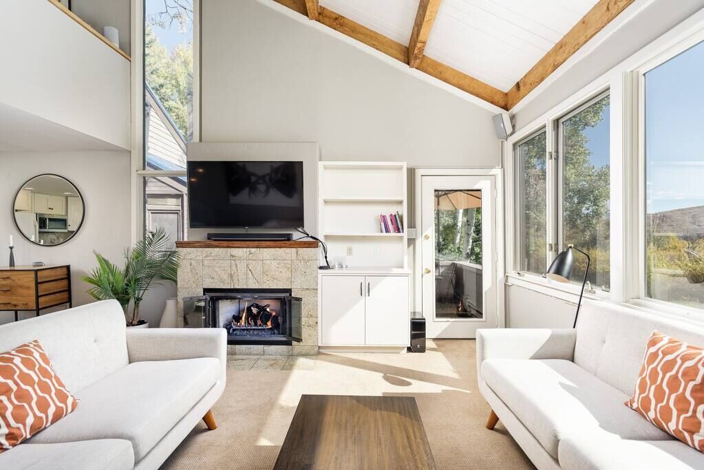 Photo of Livingroom in Snowmass Village