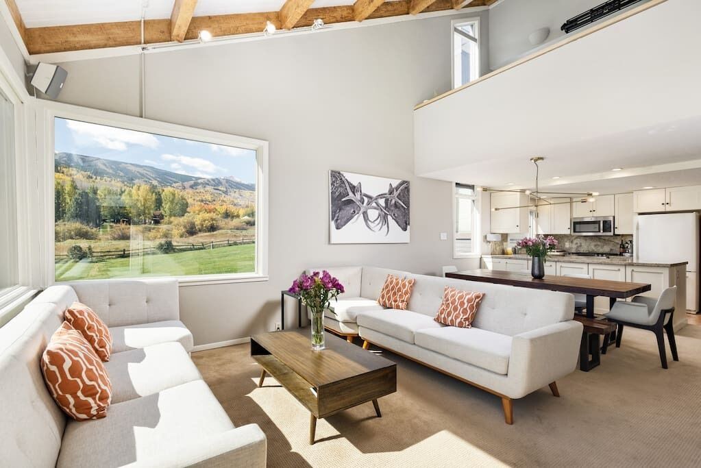 Photo of Livingroom in Snowmass Village
