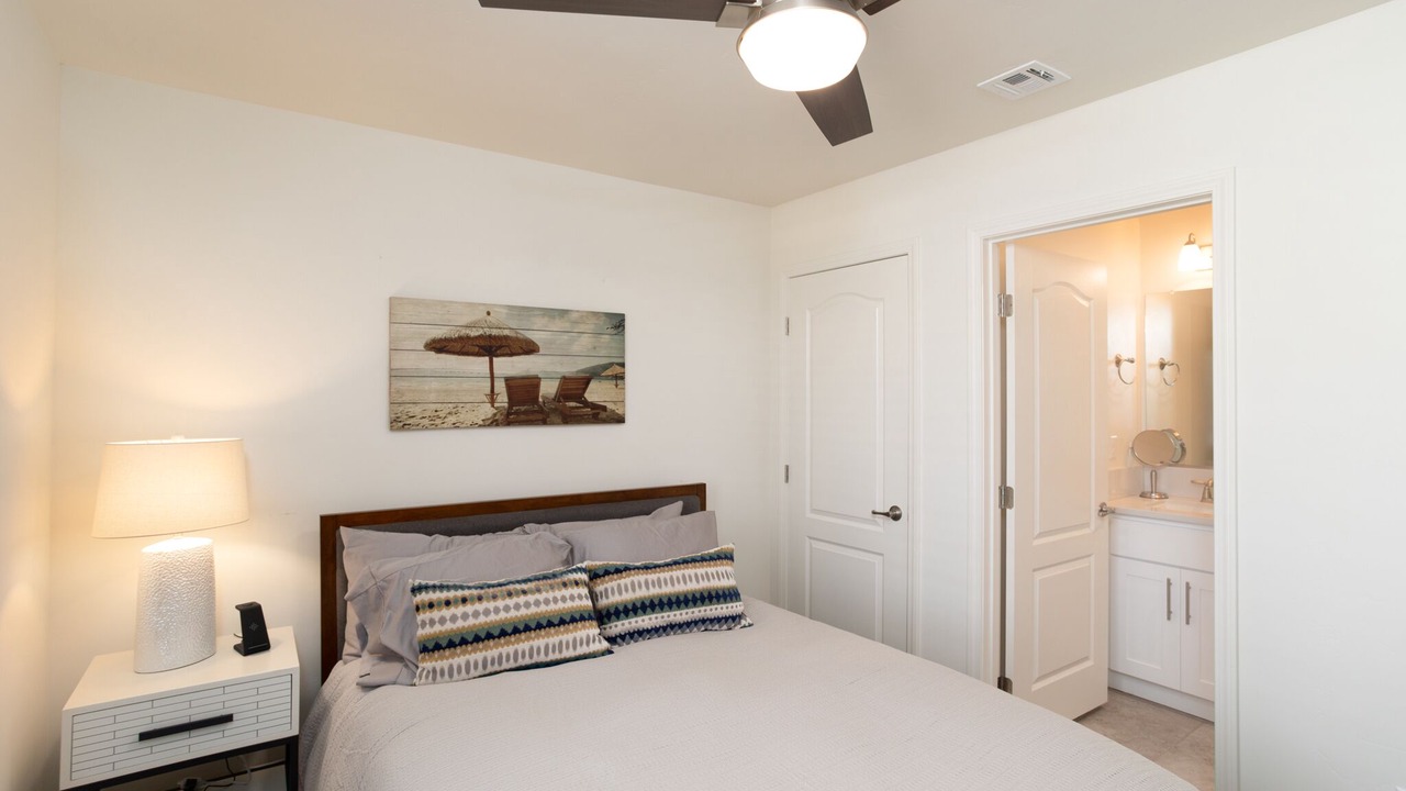 Photo of Bedroom in Downtown