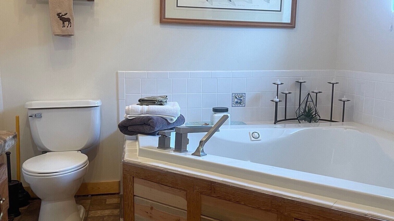 Photo of Bathroom in Grand Lake