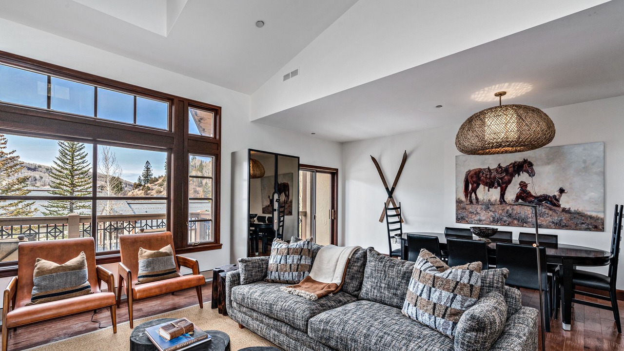 Photo of Livingroom in Beaver Creek