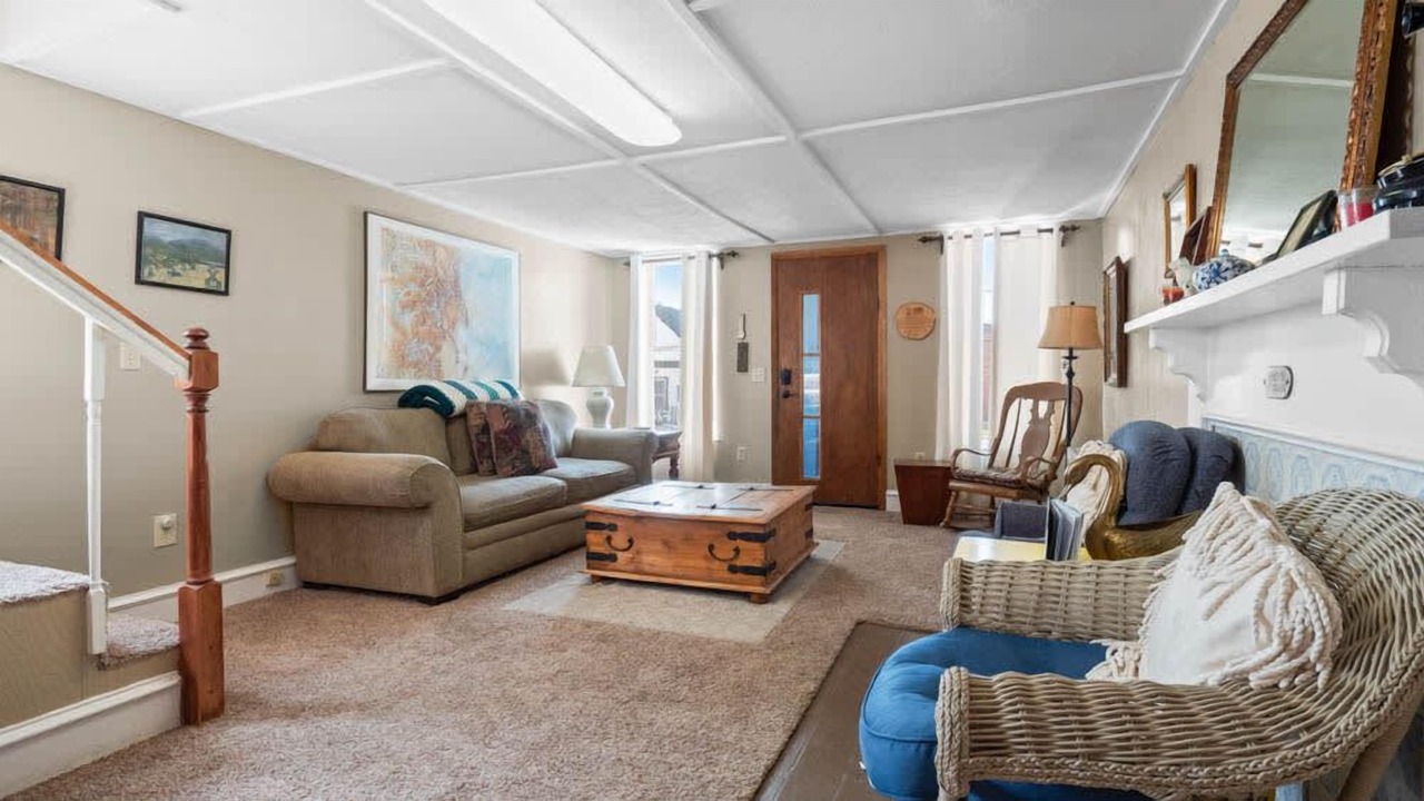 Photo of Livingroom in Leadville North