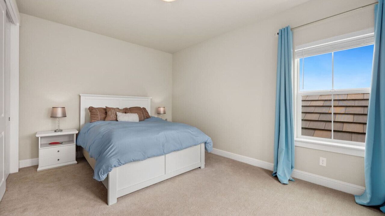 Photo of Bedroom in Loveland
