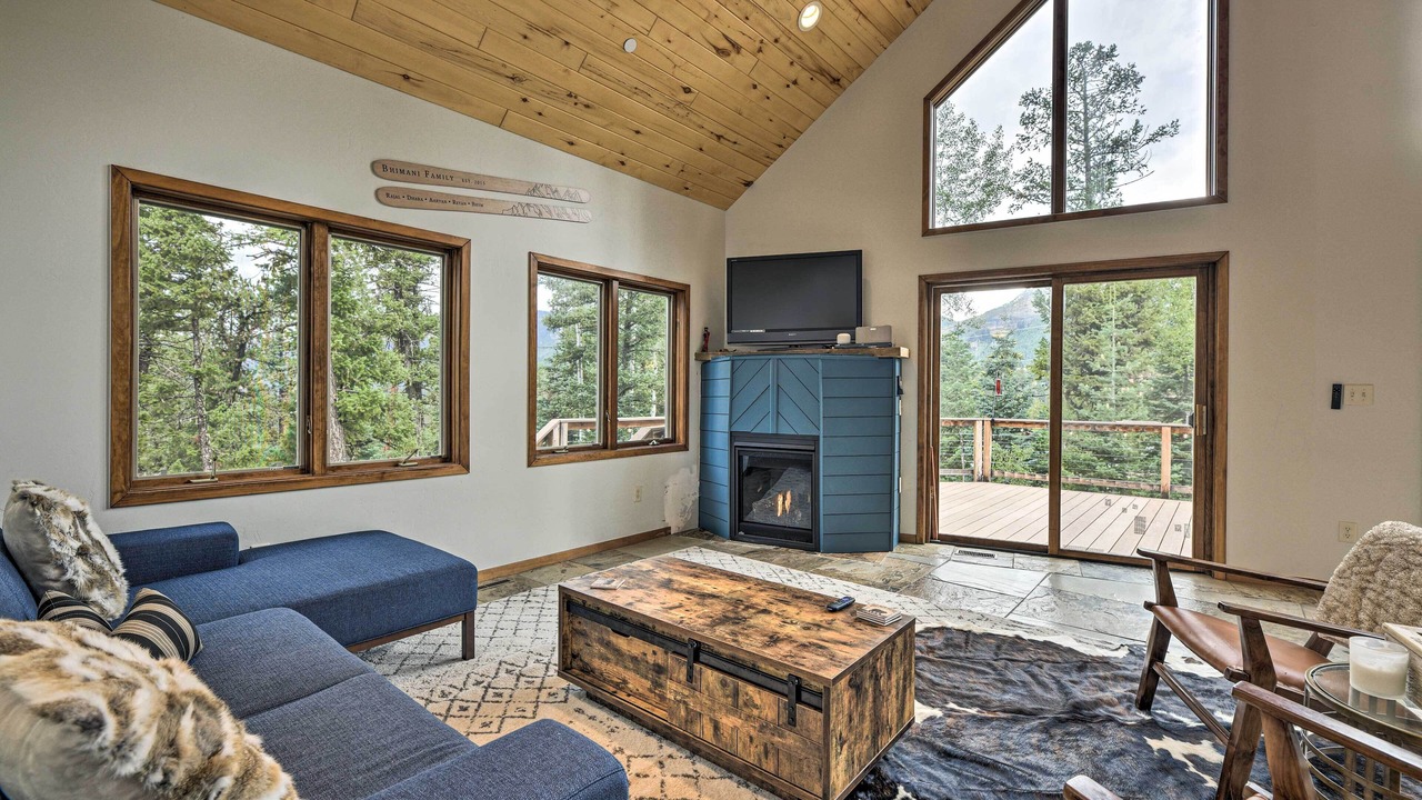 Photo of Bathroom in Columbine Lake