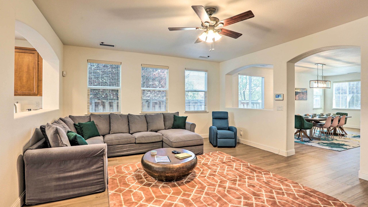 Photo of Livingroom in Reno