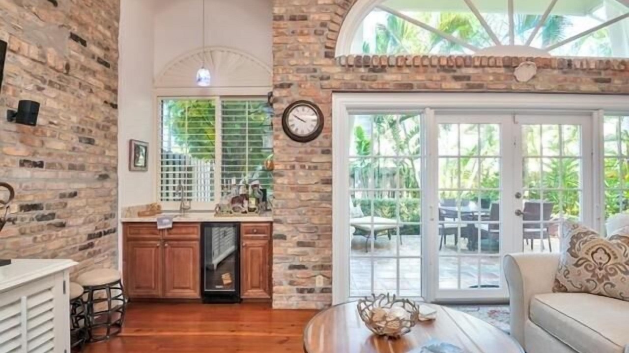 Photo of Livingroom in Deerfield Beach
