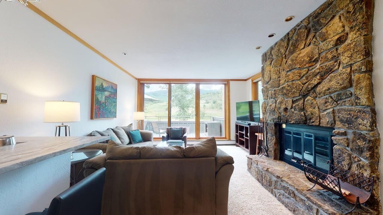 Photo of Livingroom in Snowmass Village