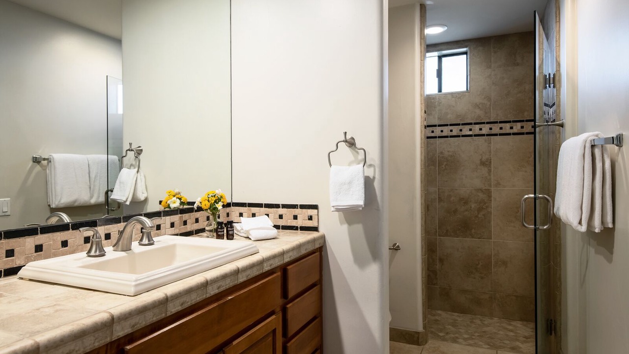Photo of Bathroom in Bermuda Dunes