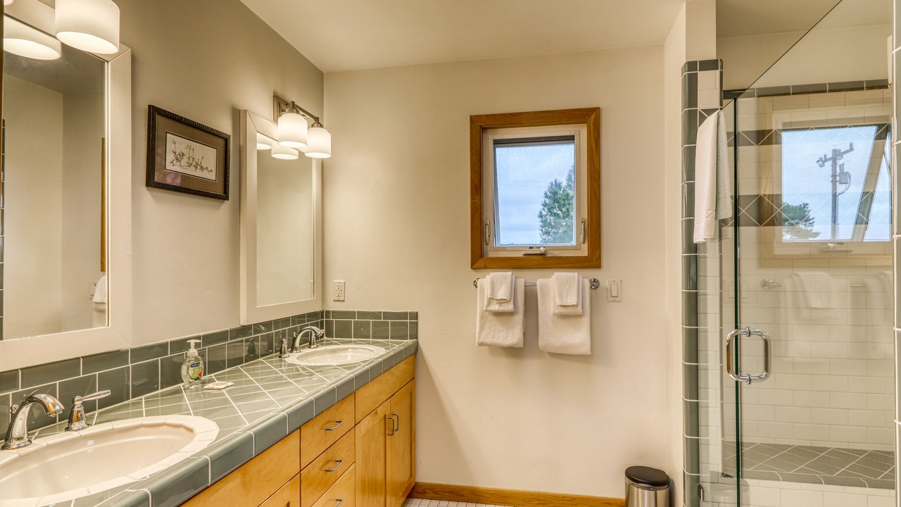 Photo of Bathroom in Eureka
