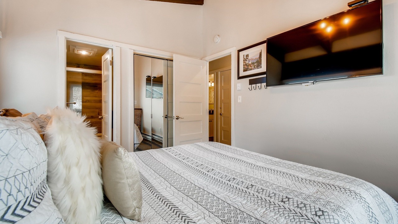 Photo of Bedroom in Vail