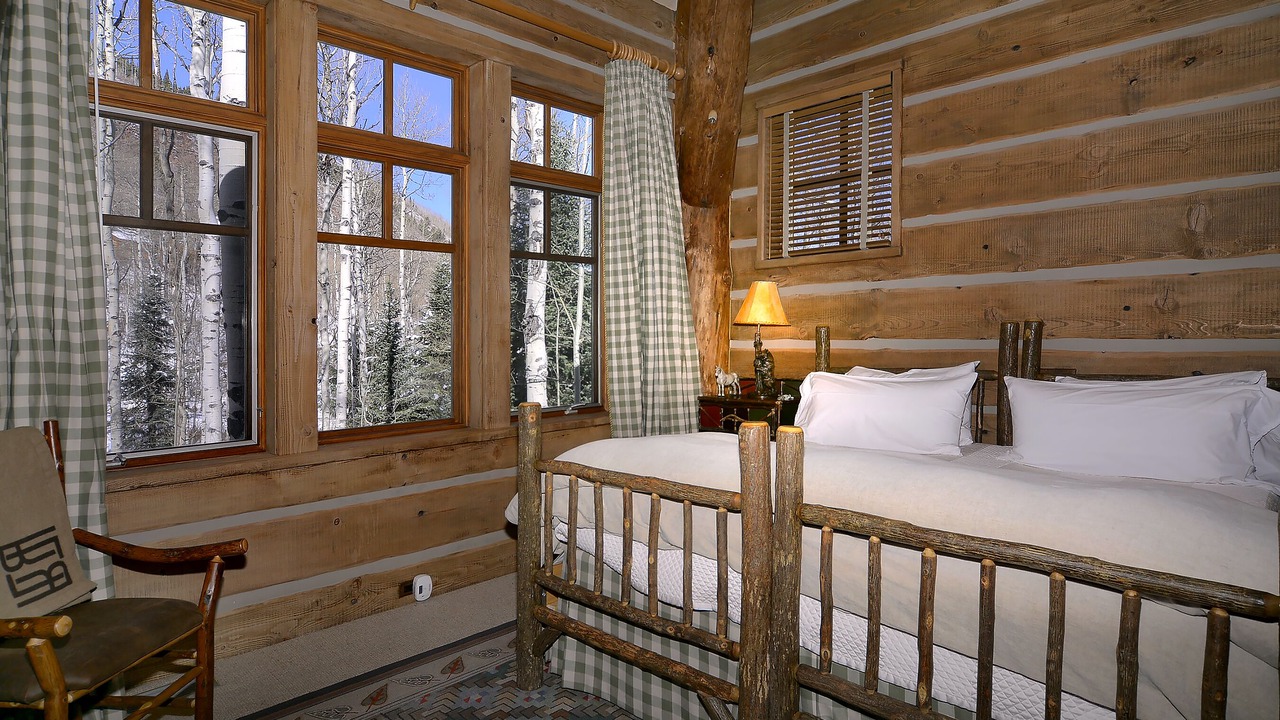 Photo of Bedroom in Aspen