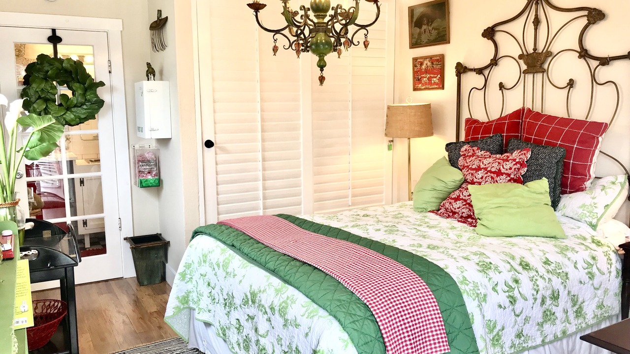 Photo of Bedroom in Oak Park
