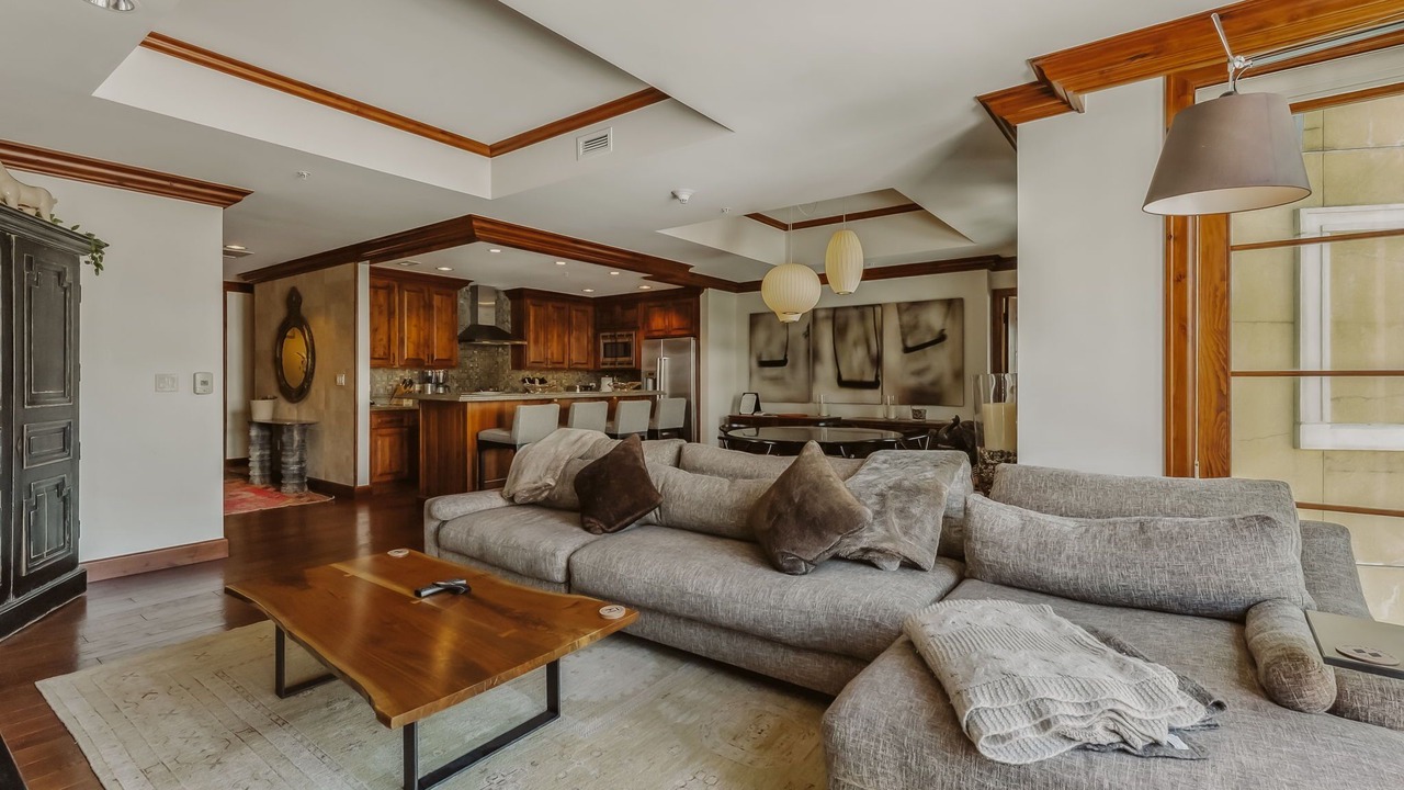 Photo of Livingroom in Vail