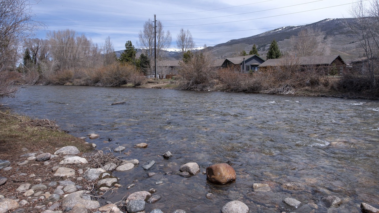 Photo of Others in Silverthorne