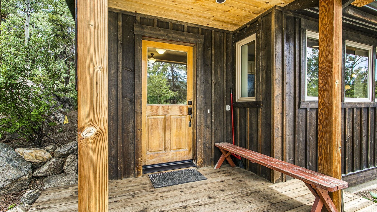 Photo of Outdoor in Black Hawk