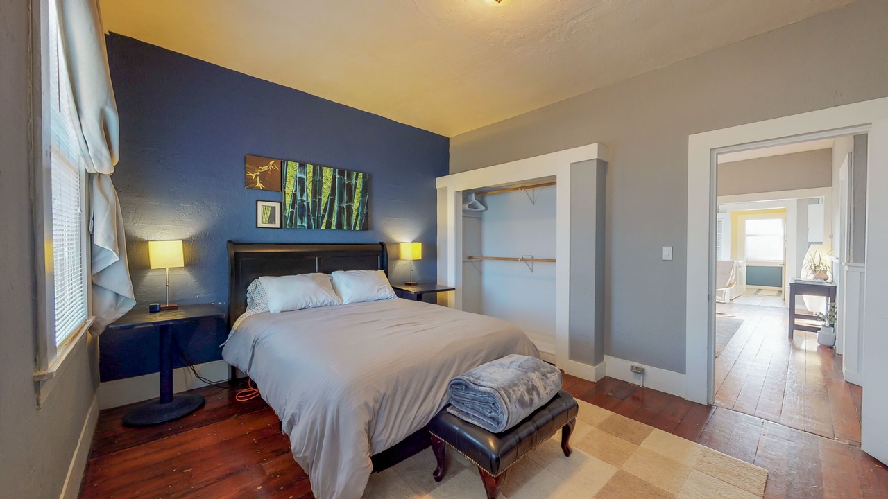 Photo of Bedroom in Eureka
