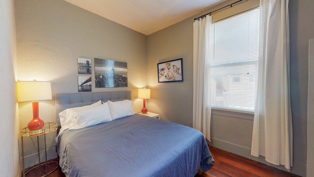 Photo of Bedroom in Eureka