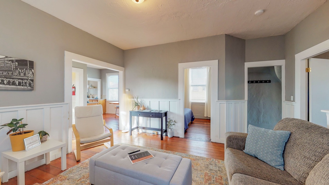 Photo of Livingroom in Eureka