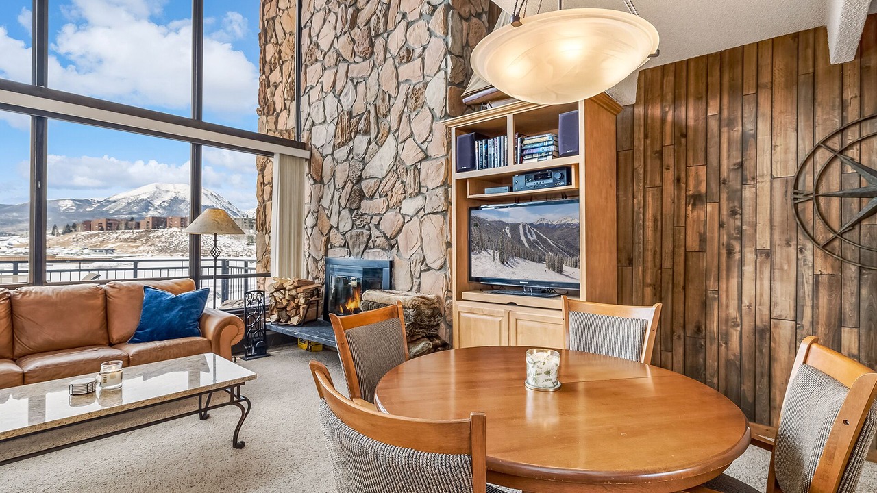Photo of Livingroom in Dillon