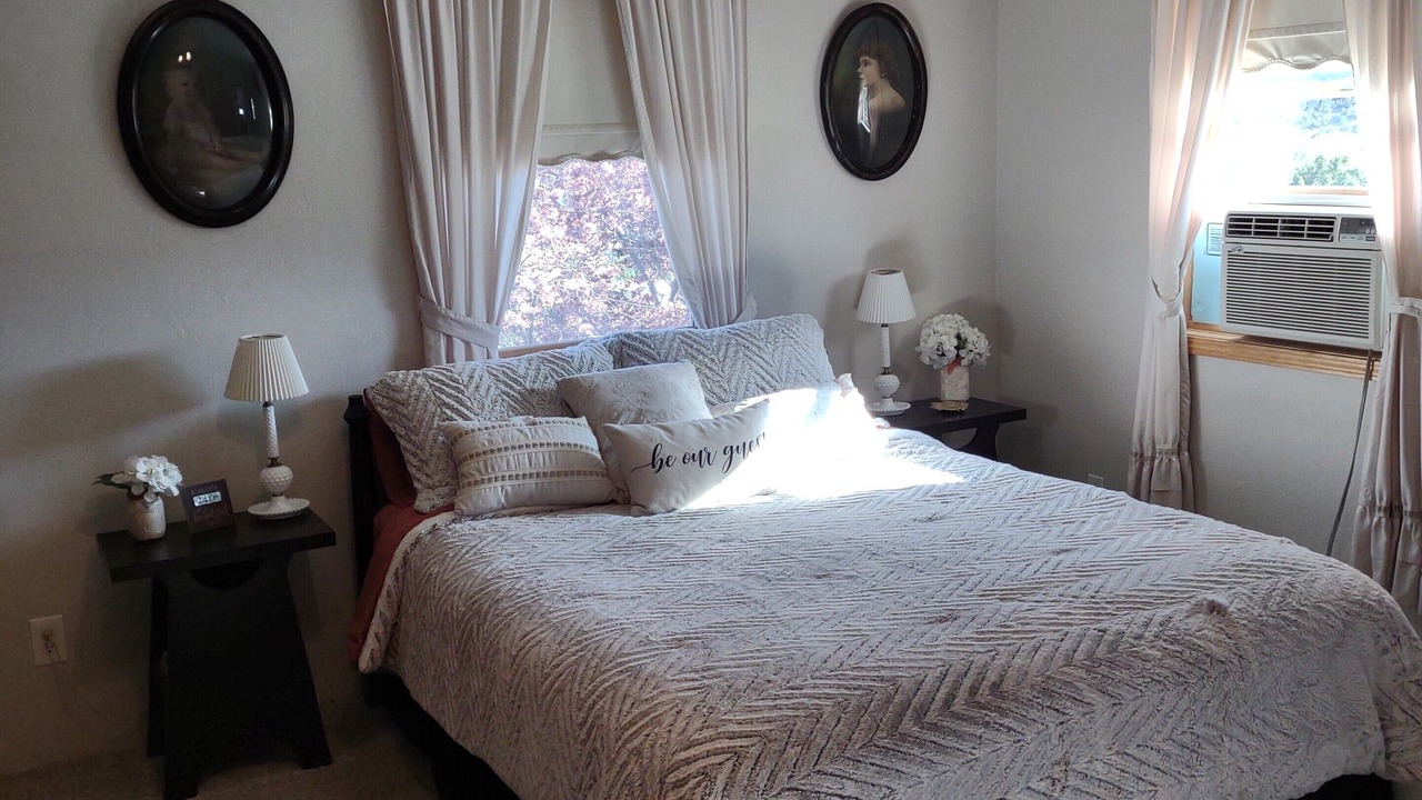 Photo of Bedroom in Crawford