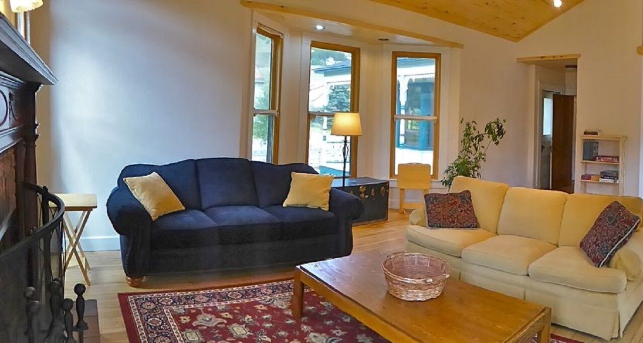 Photo of Livingroom in Silverton