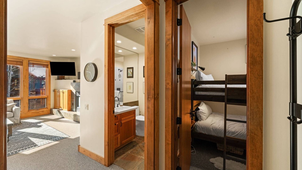 Photo of Bedroom in Mountain Village