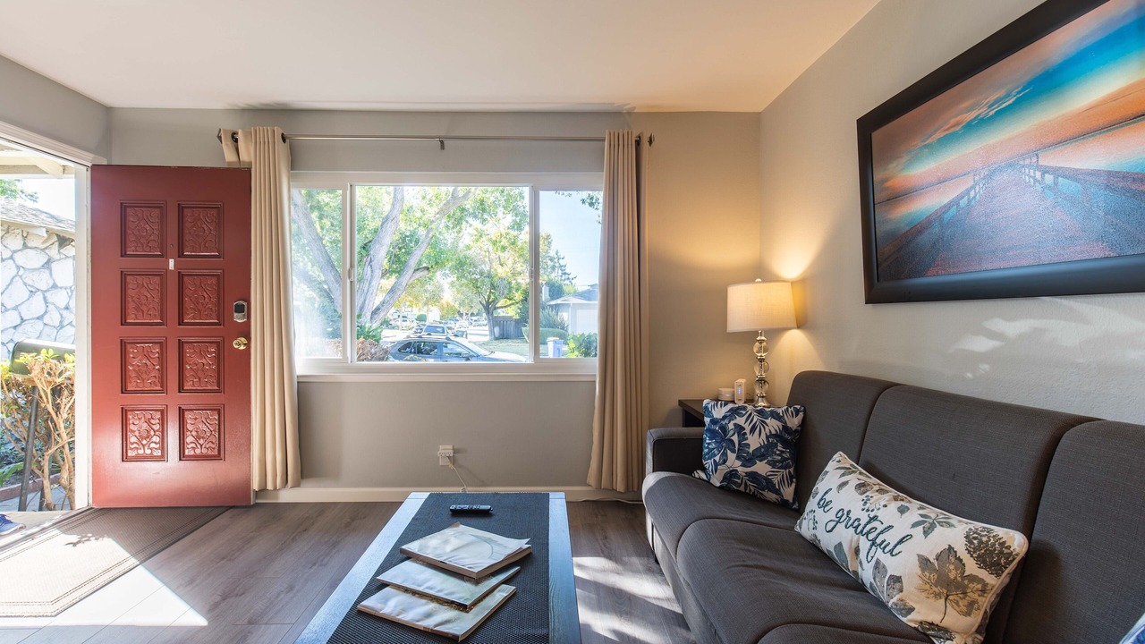 Photo of Livingroom in Milpitas