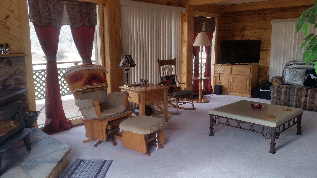 Photo of Livingroom in Villa Grove